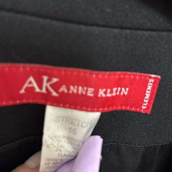 Anne Klein Suit Jacket Lined Black Sz 16 Three Button Two Front Flap Pockets EUC - Picture 6 of 8